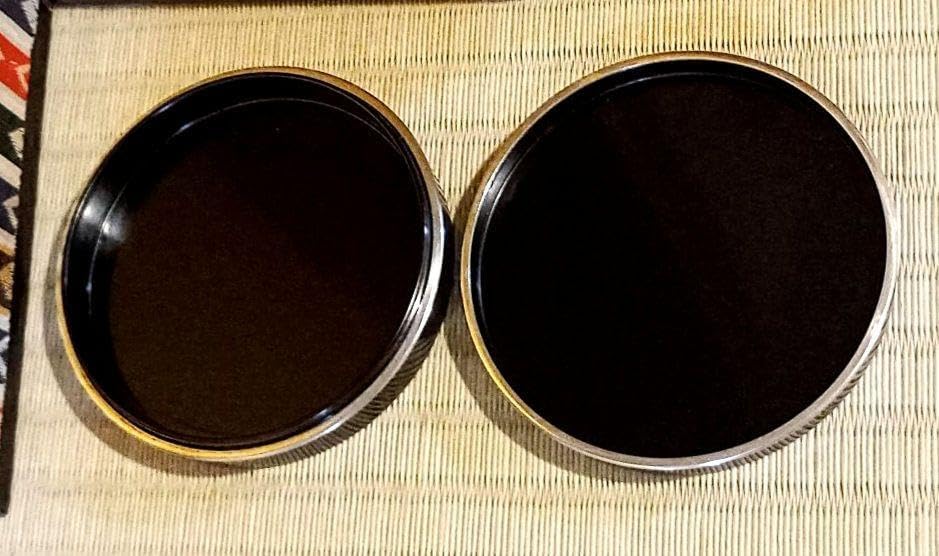 Amazon.co.jp: 菊蒔絵丸香合 西條一斎作 茶道具 : ホーム＆キッチン 菊